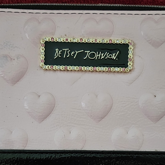 Betsey Johnson Pink and Black Patent Wristlet - Picture 2 of 11